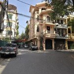 Mặt phố văn quán. lô góc 2 mặt tiền. phân lô vỉa hè kinh doanh định. cạnh trường học chỉ 17 tỷ