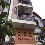 Cần cho thuê căn nhà 3 tầng nhà mới đẹp kiến trúc hiện 30/11 mạc đĩnh chi, p. đa kao, q. 1, tp. hcm