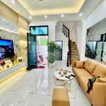 Trung tâm quận hoàng mai - 38,8m2 - nhà đẹp 3 tầng - 5,86 tỷ