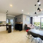 Em cần bán nhanh căn hộ luxcity 82m2 3pn 2wc full nội thất chỉ 4 tỷ 2, căn góc view cầu phú mỹ đẹp