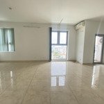 ở liền oficetele luxcity 45m2 1pn 1wc căn góc nt cơ bản chỉ 1,9 tỷ căn góc đẹp nhất khu