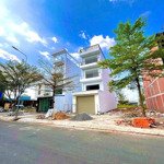 Bán đất đức hoà thổ cư 105m2 giáp tp. hcm
