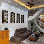 Cho thuê nhà full nội thất 4pn tại 241 xã đàn, đđ gần hồ ba mẫu diện tích 50m, 4 tầng giá chỉ 16tr