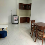 Chdv nguyễn văn lượng, p.16. gv-dt: 4.5 x 20.sổ cn: 99.8m2. - kc: trệt. 3 l .. hdt 80tr/th
