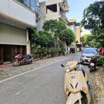 Bán nhà vũ đình tụng, thạch bàn, 157m2, mt 9.2m, giá 30 tỷ, phân lô ô tô tránh vỉa hè view triệu đô