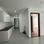 Cho thuê căn hộ chung cư 2 ngủ 384 lê thánh tông