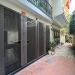 Ngõ tây sơn, đống đa, 2mét ra ô tô, thang máy, dt 48m (từ t3 52m) 6 tầng, mt 4,2m, g.iá 15,9 tỷ