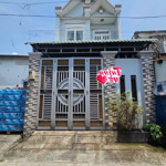 Nhà trệt lầu 3 phòng ngủ, cách đường tô ký 100m