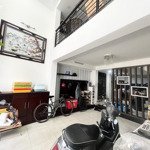 Hoàng hoa thám, bình thạnh - xe hơi đậu trong nhà - 60m2 - 5 tầng