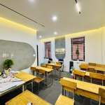 Bán nhà mặt phố cộng hòa, giá thỏa thuận, 130m2, 6pn, 5wc, q.tân bình, tp.hcm