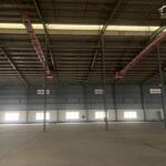 Cho thuê kho xưởng dt 2800m2 kcn thạch thất quốc oai hà nội