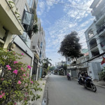 Cho thuê nhà mặt phố tại hoàng dư khương, dt 5mx25m, 4 tầng, chính chủ nhà mới có sân rộng