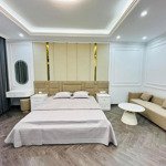 10m ra mặt phố lê hồng phong ngõ ô tô diện tích 40m2x5t thang máy xịn, nhà xây mới, làm vp, kd