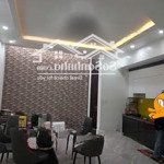 Nhà 71m2, ngang 4m,nở hậu 5,7m.sân trc, sân sau, wc tầng 1 sau nhà khu thiên lôi- aeon mall