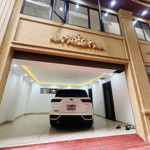 Một căn duy nhất- giá đầu tư: ô tô tránh nguyễn chí thanh, đống đa. dt 105m x 6t thang máy- sát phố