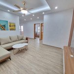 Cần bán gấp căn hộ 2pn tòa ct6 kđt xa la, tầng đẹp, sẵn sổ đỏ, nội thất full đẹp, giá rẻ