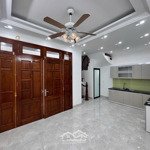 Bán nhà phố kim ngưu. diện tích: 32m2, 5 tầng, xây mới, đủ công năng, vị trí cực đẹp