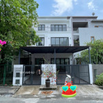 Nhà đẹp giá tốt ! cho thuê biệt thự liên kế phú mỹ hưng nội thất đẹp mới giá chỉ 55 triệu / tháng