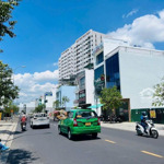 Nhà mới xây siêu đẹp mặt tiền đường số 4 thích quảng đức, đang cho thuê 20tr/tháng