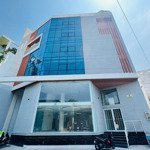 Tòa nhà cho thuê lê trung nghĩa k300. dt: 13x25m. hầm 7 tầng. pccc, sàn suốt. giá 120tr/tháng.