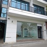 Hoa hậu ngô quyền - hà đông, ô tô đỗ cửa. nhà mới xây , 5om, 5 tầng mt 4.1m giá 8.5 tỷ