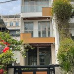 Cho thuê nhà nguyên căn nguyễn trãi gần ngã 6 phù đổng - dt 300m²