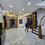 Phố trương định_43m* 5tầng_ full nội thất_2 mặt thoáng_ chỉ 8.5 tỷ