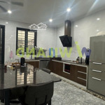 Bán 1 trệt 1 lầu 1 tum đẹp đường trần nguyên đán ngang 6.1m dt 196m2 giá chỉ 12.6 tỷ