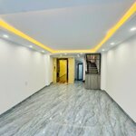 Bán nhà phân lô ngõ 173 hoàng hoa thám dt 38 m2 x 6 tầng thang máy giá 8,7 tỷ