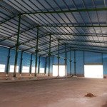 Cho thuê kho xưởng quốc lộ 1a, long an, diện tích : 1.400m2, giá : 65k/m2/tháng