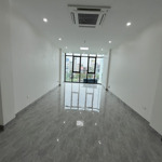 Cho thuê văn phòng la khê 60m2 giá 6tr/tháng mới đẹp, thang máy