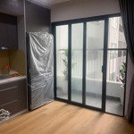Cho thuê căn hộ chung cư full nội thất đẹp cuối đường giải phóng, giá 9,5tr/th. mtg