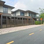 Bán biet thự đơn lập khu đô thị waterpoint nam long 300m2 chỉ nhinh 9ty