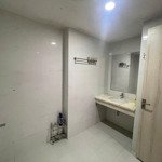 Giá thật + ảnh thật: bán căn ch 89m( 3 ngủ) - sẵn sổ - giá 6 tỷ tại garden hill 99 trần bình.
