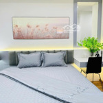 Căn hộ 120m², 4pn, mặt đường lê văn lương, full nội thất cao cấp. giá 7 tỷ