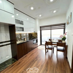 Bán căn 151m2 tòa 17t4 trung hòa nhân chính 3 ngủ giá 10 tỷ có thương lượng