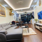 Chính chủ bán căn hộ tại 90 nguyễn tuân, 96m2,3 ngủ full nội thất đẹp, căn góc ban công đông nam.