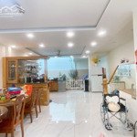 Biệt thự khu bàu cát 210m2 - 4 tầng - 42 tỷ.