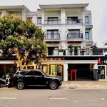 Biệt thự siêu hiếm đỗ đức dục, gần phố , hàng xóm ks marriott, 200m2 giá bán 62 tỷ