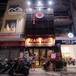 Bán nhà mặt tiền sát nguyễn tri phương - quận 10 - (4x15m) - 4 tầng - hđt: 80tr/th - giá: 20 tỷ