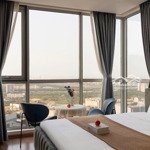 ở ngay căn hộ 1 phòng ngủ đẳng cấp & sang trọng, đầy đủ nội thất - gần sân golf himlam - quận 1