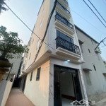 Siêu phẩm nhà 33m2 x 5 tầng tây mỗ, căn góc 2 thoáng, ngõ nông thoáng, giá 5.4 tỷ, lh 0988175136