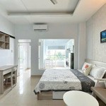 Cho thuê căn hộ dịch vụ 1 pn, full nt, ban công siêu thoáng gần ngay bến bạch đằng - tôn đức thắng