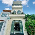 Giảm giá bán nhanh nhà đặng tất, p.tân định, q1, gần chợ tân định giá 4,32 tỷ, dt 72m2, còn hđ thuê