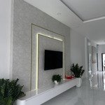 Nhà phố chuyên gia 70m2, chỉ 2,9 tỷ, sở hữu nhà hoàn thiện tại bình dương