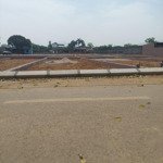 Hot bán gấp đất phú cát, ql 21, quốc oai, hà nội.dt: 100m2 ,mt 5,3m ,giá chỉ từ 41tr/ 1m2.