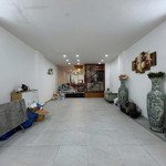 Cho thuê nguyên căn đường võ văn tần quận 3