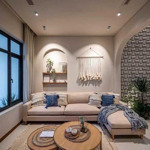 Gia đình bán căn góc cc prince residence q. pn. dt 110m2 3p, 2wc. giá bán 7 tỷ. 0768057433