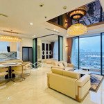 Bán căn hộ 3pn landmark decor đẹp, lầu trung, có sổ hồng, sẵn hợp đồng thuê 50tr/tháng