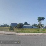 Kẹt tiền bán lô đất ngay mtđ.trần quang khải,p.2,tp.sóc trăng. đất thổ cư,xây dựng đủ dt đất. shr.